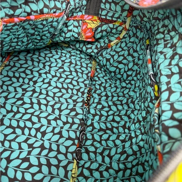 Vera Bradley Weekender Carry On Duffle Bag Flower Shower w/ Shoulder Strap - Picture 12 of 12